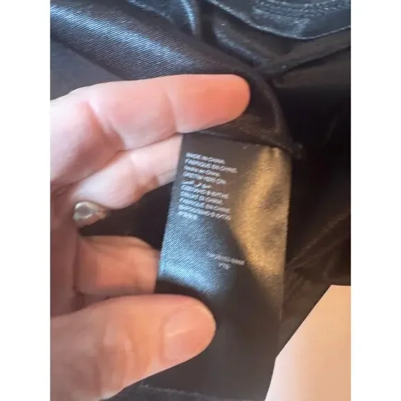 Stunning Bebe fit & flare dress in a vibrant abstract floral print 💜 - Picture 8 of 11